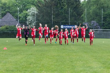 Bild 49 - wCJ SV Steinhorst/Labenz - VfL Oldesloe : Ergebnis: 18:0